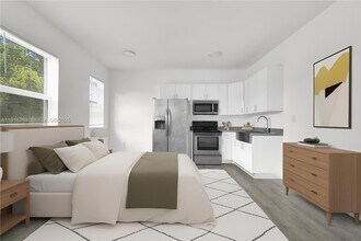 Building Photo - 402 NW 12th Ave