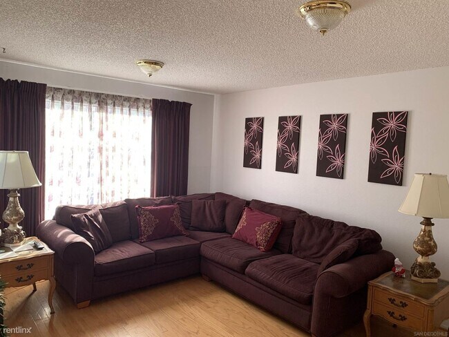 Foto del edificio - 3 br, 1.5 bath House - 11374 Acrux Dr