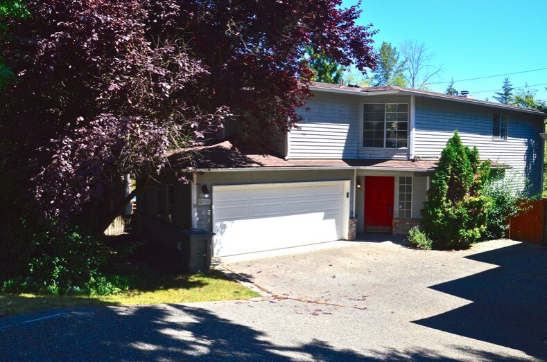 10708 NE 107th Pl, Kirkland, WA 98033 House Rental in Kirkland, WA
