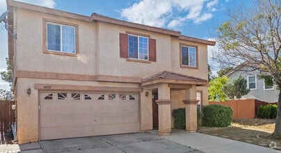 Building Photo - 40305 Reata Rd