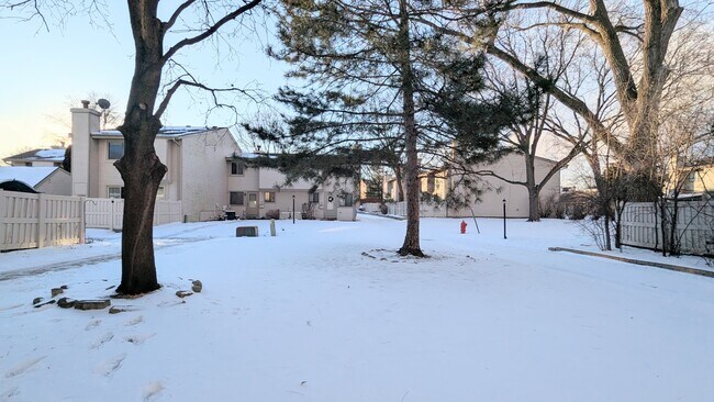 Foto del edificio - 1030 Casa Dr