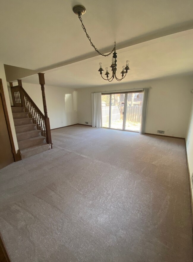 Building Photo - OP duplex