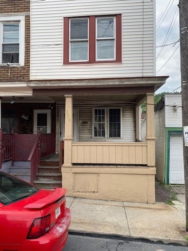Building Photo - 208 W Patterson St