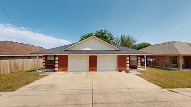 Building Photo - 1602 Old Nolanville Rd
