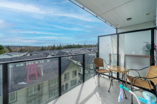 Building Photo - 413-13623 81A Av