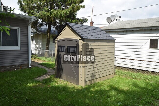 Building Photo - 1131 E Kelly St, Indpls IN 46203