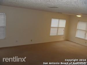 Foto del edificio - 10522 Stone Creek Pl