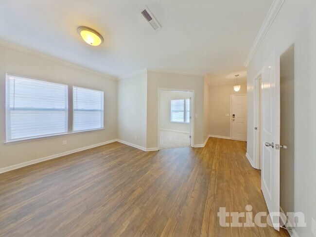 Foto del edificio - 703 Rook Rd