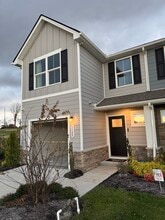 Building Photo - 1100 Aubrey Mdws Pl