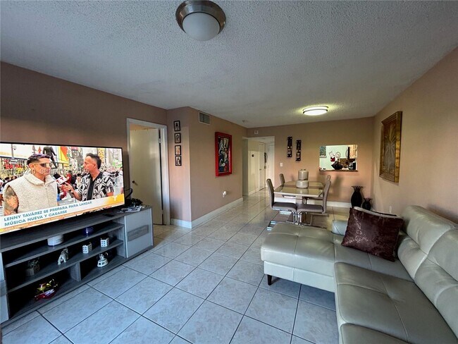 Foto del edificio - 11309 SW 200th St