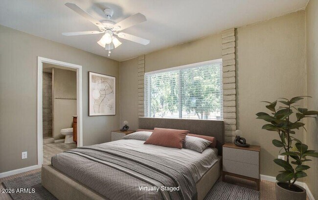 Foto del edificio - 8303 E Thomas Rd