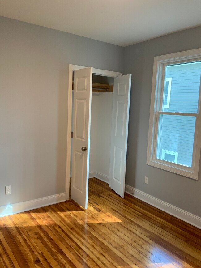 Foto del edificio - 105 Beachview Ave