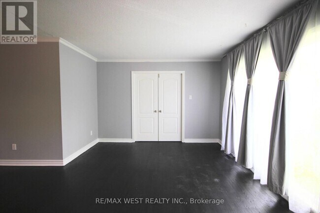 Photo du bâtiment - 103 Dearbourne Blvd