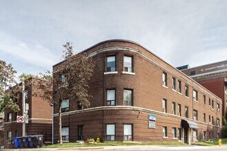 Building Photo - 1 Claude Ave