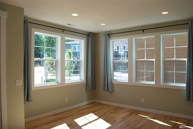 Foto del edificio - 4Bd/2.5Ba Issaquah House