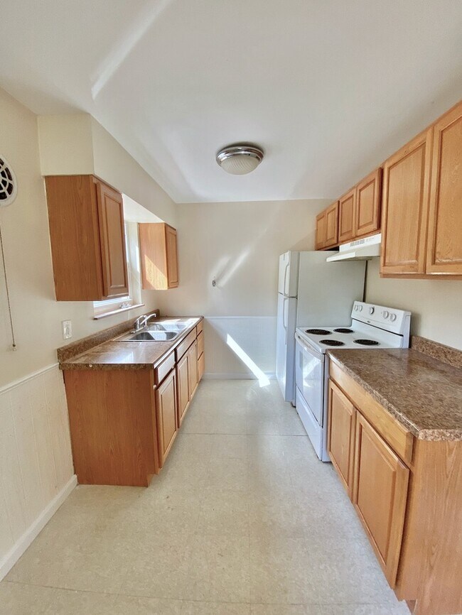 Building Photo - 540 Riddle Crest Ln