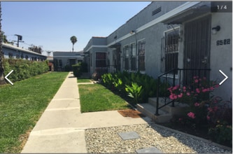 Building Photo - 6522 S Victoria Ave