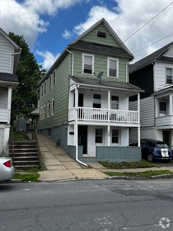 Building Photo - 786 N Pennsylvania Ave