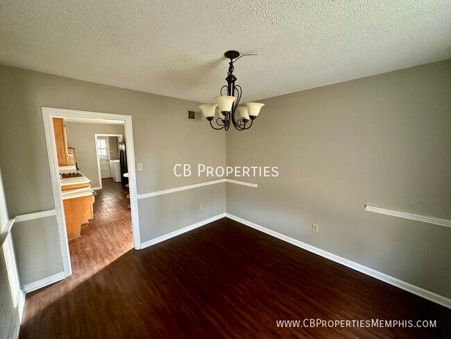 Building Photo - 5621 Barfield Rd