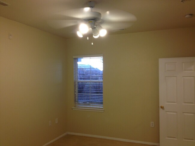 Foto del edificio - 16386 E Fremont Ave