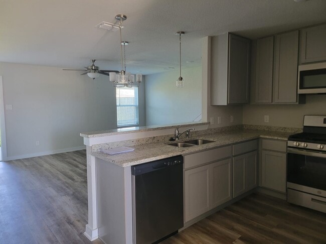 Photo - 412 Abigail Aly (San Antonio, TX) Townhome