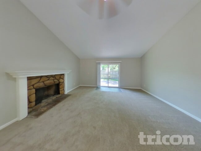 Building Photo - 6656 Alisma Ln