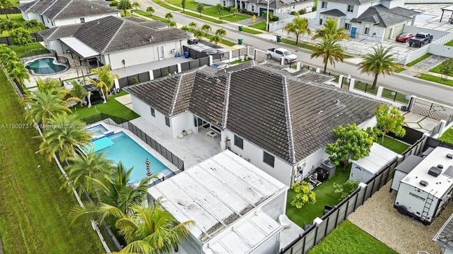 Foto del edificio - 19302 SW 132nd Path