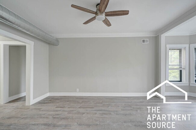 Foto del edificio - 6523 N Newgard Ave