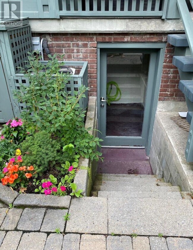 Photo du bâtiment - 248 Dovercourt Rd