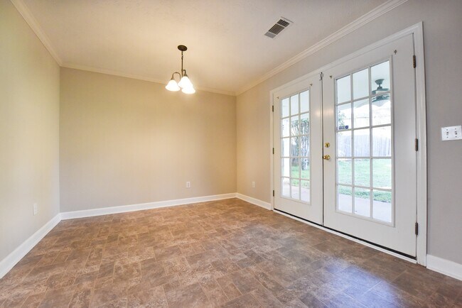 Foto del edificio - 1038 Dekalb St
