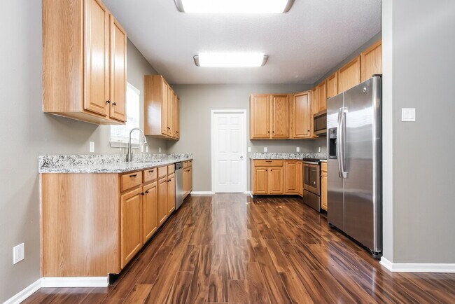 Foto del edificio - 14134 Moonlight Path