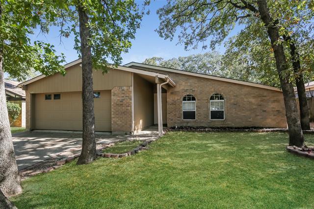 Primary Photo - 4705 Crestmont Ct