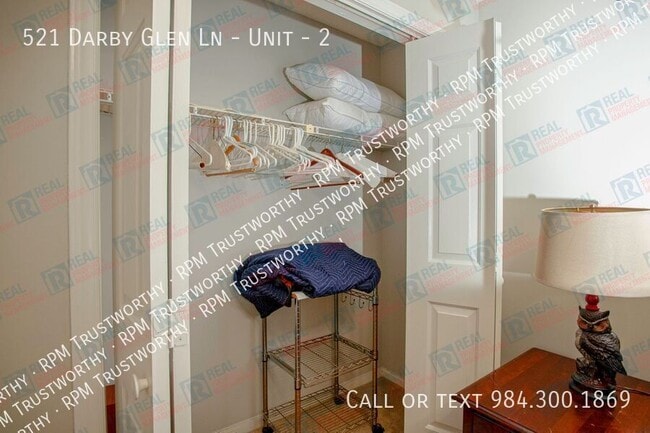 Building Photo - 521 Darby Glen Ln