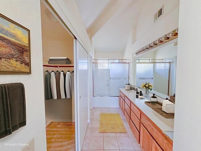 Foto del edificio - 3387 Brook Leaf Ct