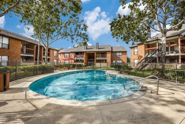 Building Photo - Veridian at Clear Lake