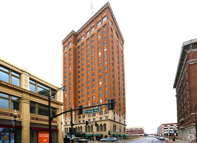 Building Photo - Leland Tower Apartments