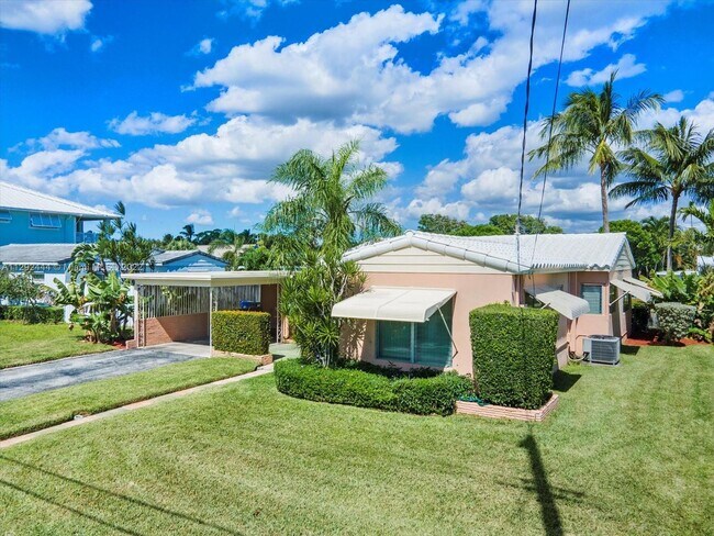 1113 Avocado Isle photo'