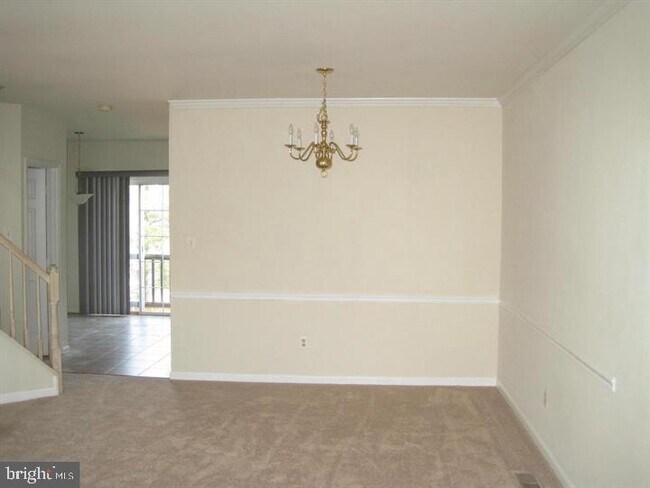 Building Photo - 7059 Kings Manor Dr