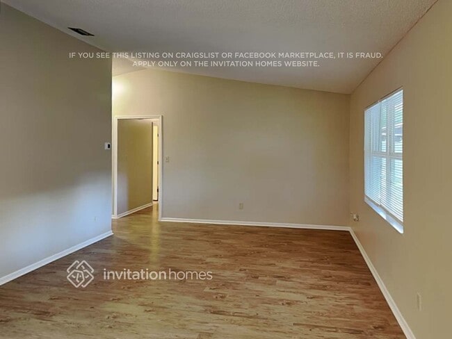 Foto del edificio - 7433 Betty St