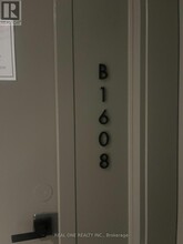 Building Photo - 3071 Trafalgar Rd