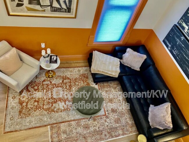 Foto del edificio - 30 N Freedom Blvd