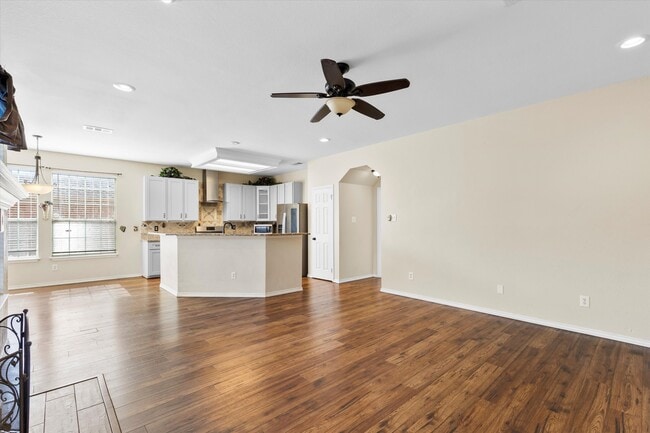 Building Photo - 2028 Austin Dr