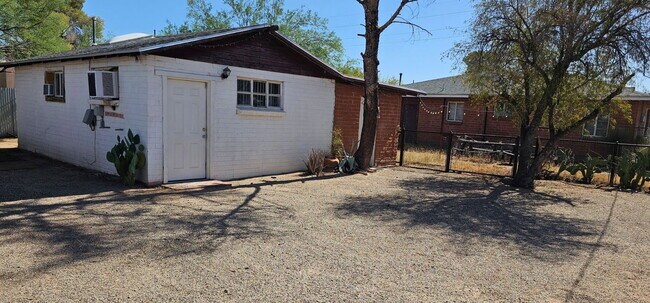 Foto del edificio - 3441 N Mountain Ave