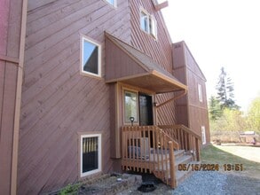 Building Photo - 705 Oconnor Rd