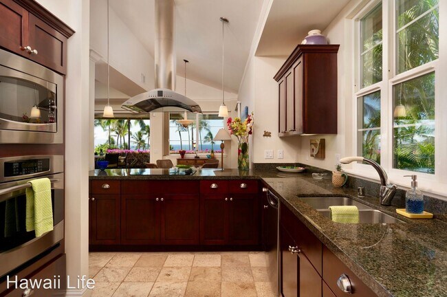 Building Photo - 3 br, 2.5 bath House - 20 Kainui Loop