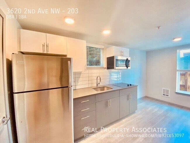 Foto del edificio - 3620 2nd Ave NW