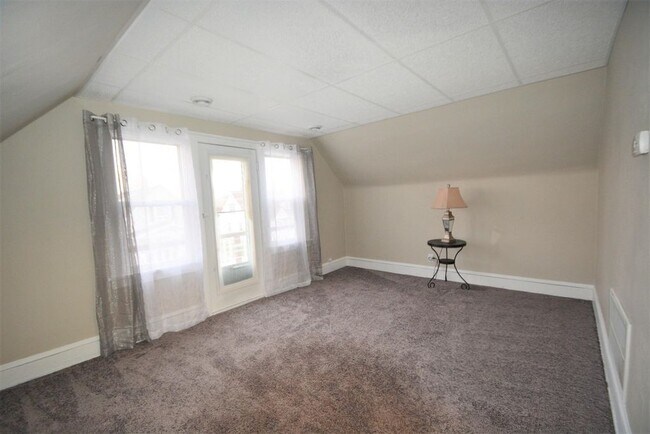 Sala de estar - 1315 Michigan Ave