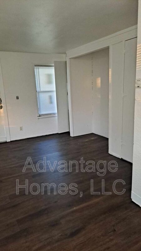 Foto del edificio - 1109 N Scott Ave