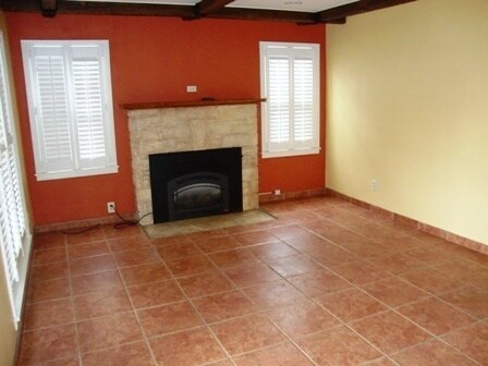 Foto del edificio - Coming soon! 3 bedroom 2 bath in Maple Park, South Salinas