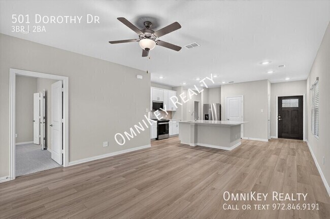Building Photo - 501 Dorothy Dr